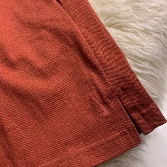 Nike amber cotton every day essential shorts women’s XL NWt - Picture 3 of 6